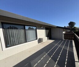 2 Bed 2 Bath 07 floor plan